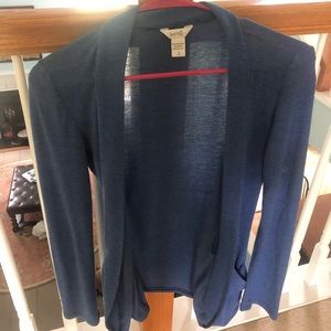 Blue cardigan with pockets, gently used